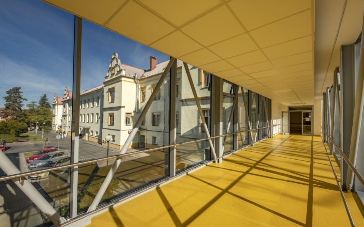 Písecká nemocnice je na světové špičce v péči o nemocné během operací